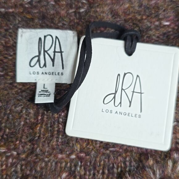 922 NWT DRA LOS ANGELES CYNTHIA FLORAL APPLIQUE SWEATER COCOA SZ LARGE - Picture 5 of 8